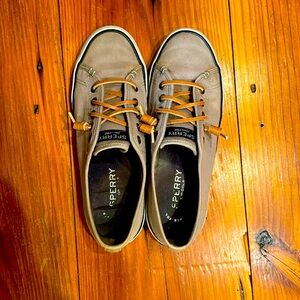 Sperry Pier view gray women’s 6.5
